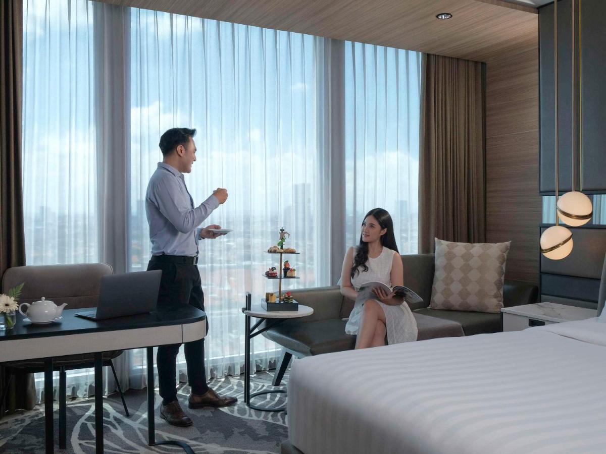 Movenpick Surabaya City Exteriér fotografie