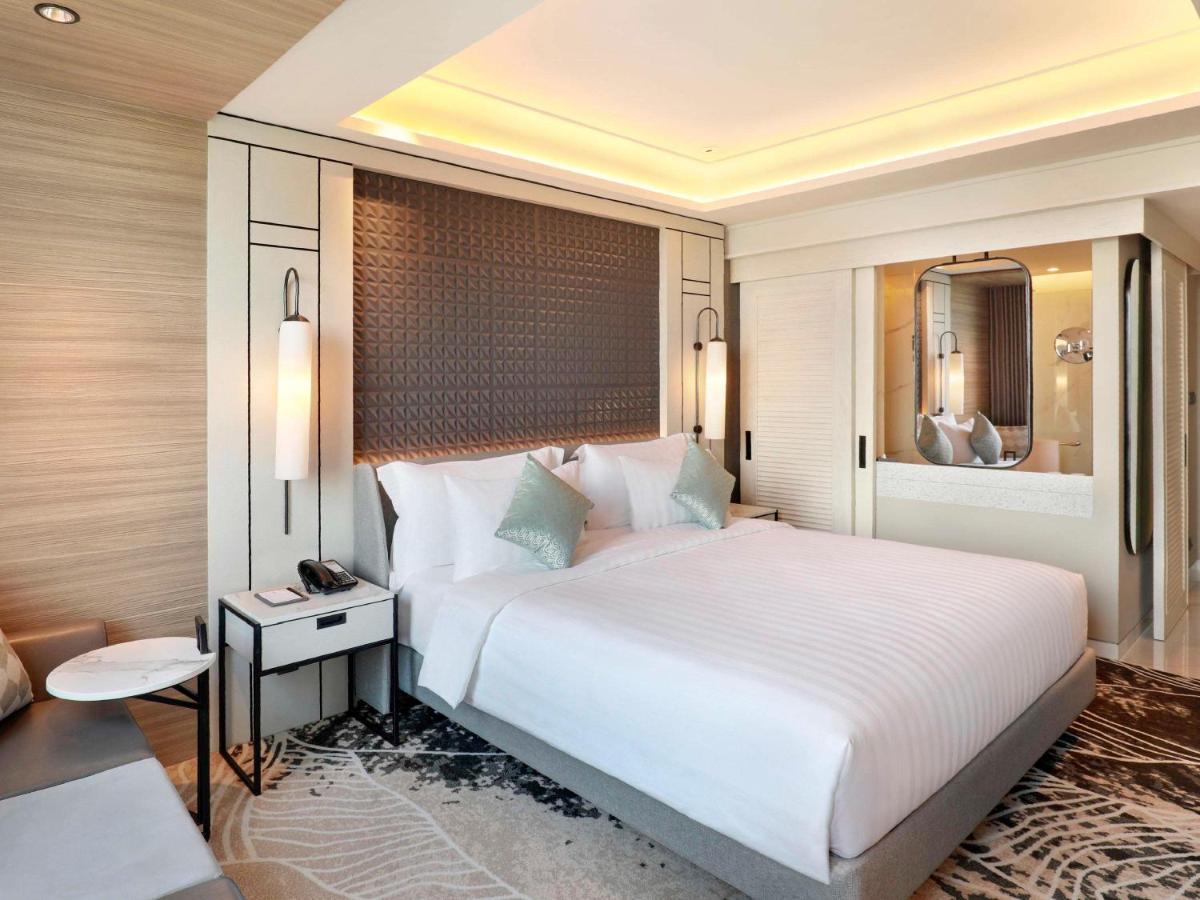 Movenpick Surabaya City Exteriér fotografie