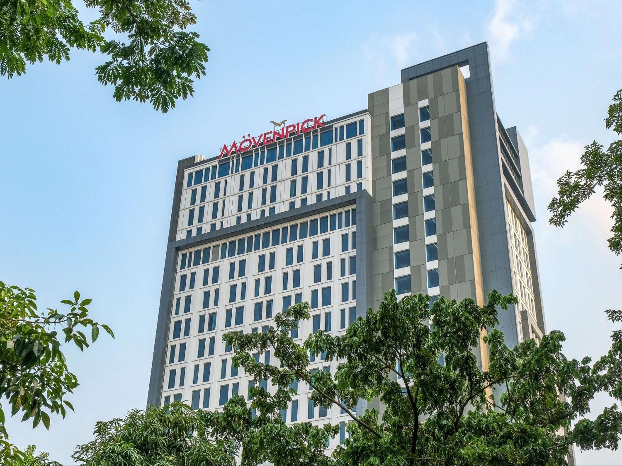 Movenpick Surabaya City Exteriér fotografie